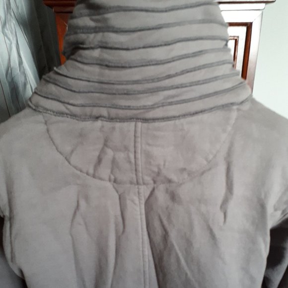 Tunic - 100% Cotton - Grey with Peacock feather design by Elfarrow - Picture 4 of 11